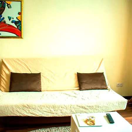 Luxe Apartcomplex Nemiga исторический центр - Aparthotel