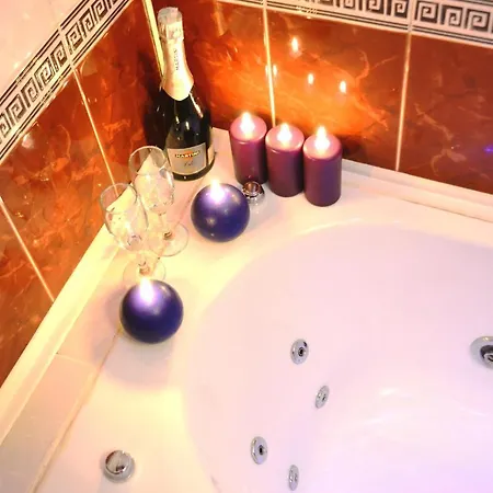 Luxe Apartcomplex Nemiga исторический центр - Minsk